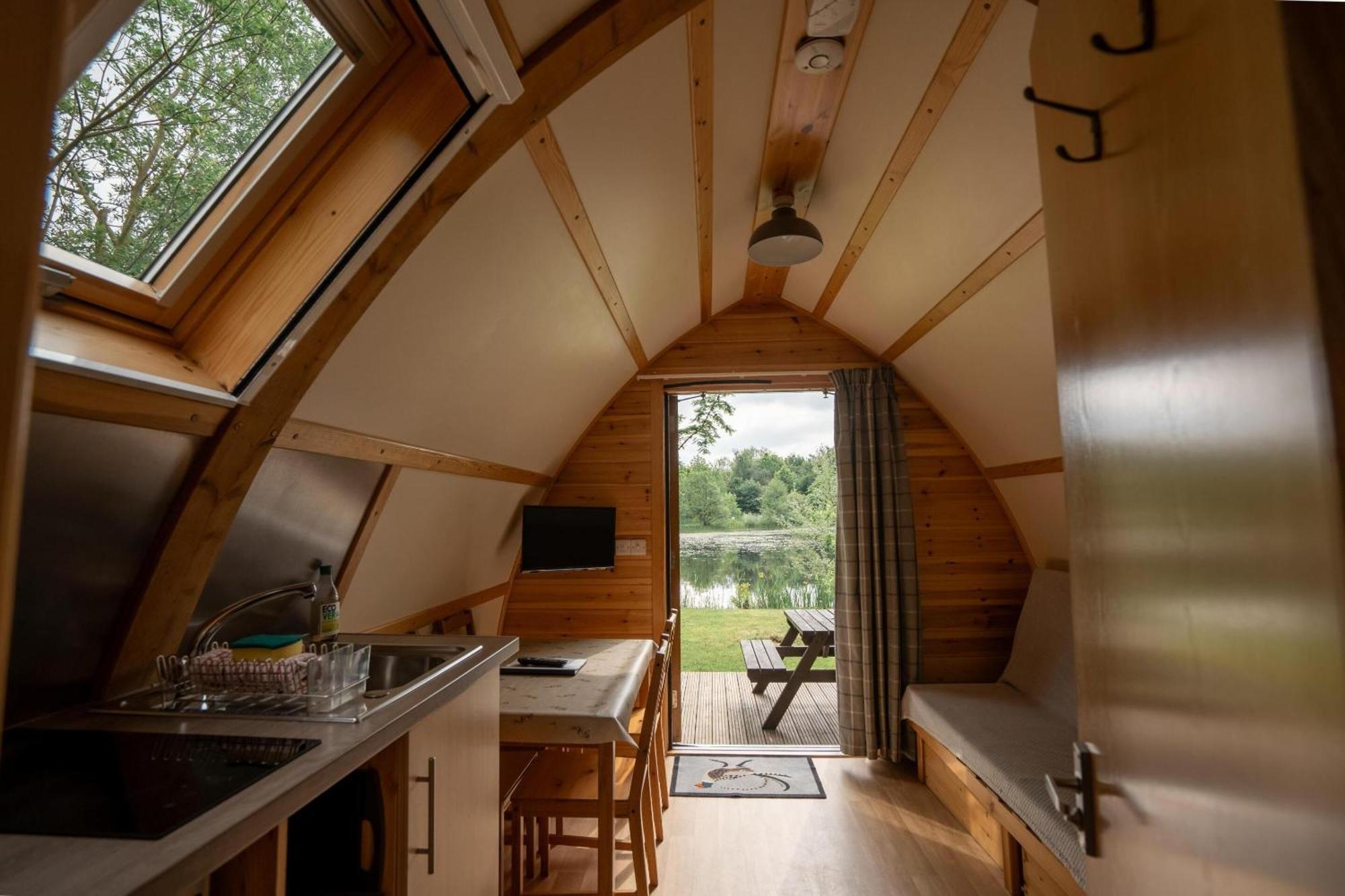 Ball Hall Farm By Wigwam Holidays East Cottingwith Cameră foto