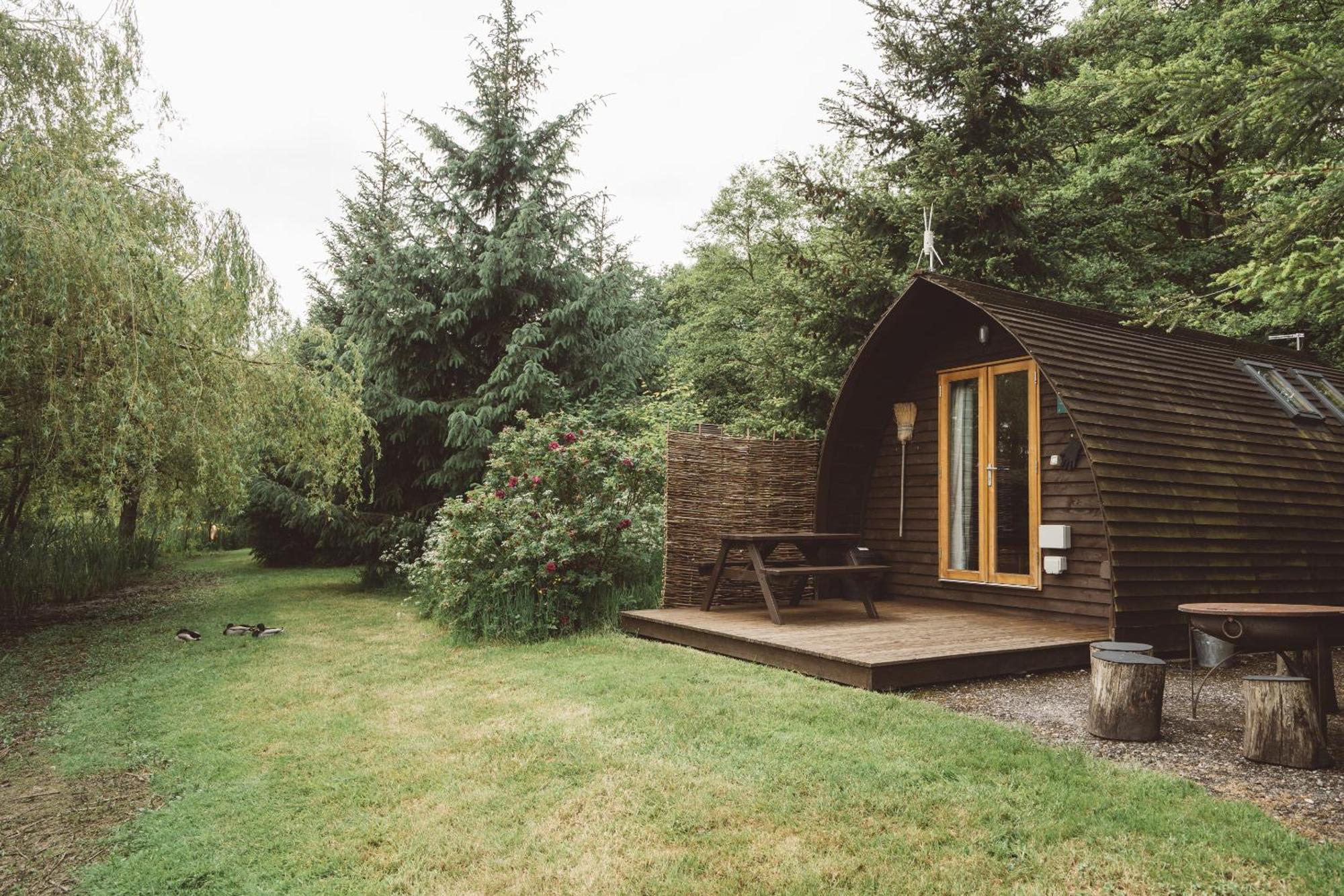 Ball Hall Farm By Wigwam Holidays East Cottingwith Exterior foto